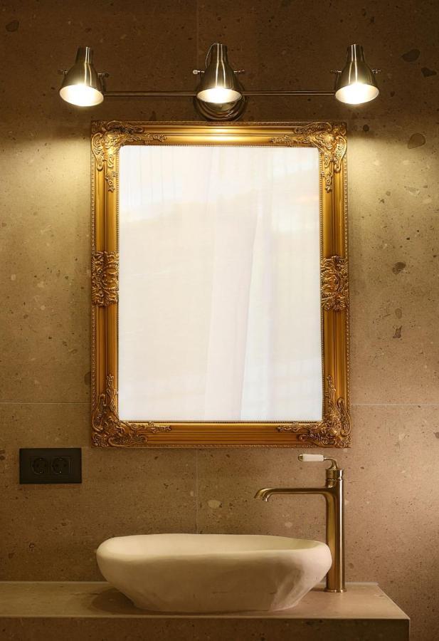 Ares Suites Plataria Luaran gambar